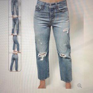 Levi’s wedgie straight jean size 25 distressed button fly